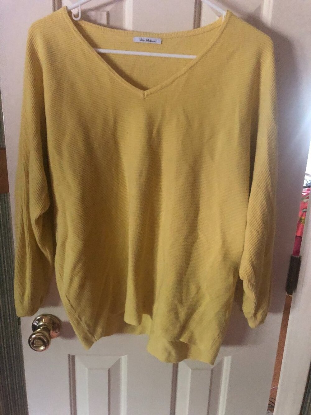 V neck yellow sweater Sz Lg